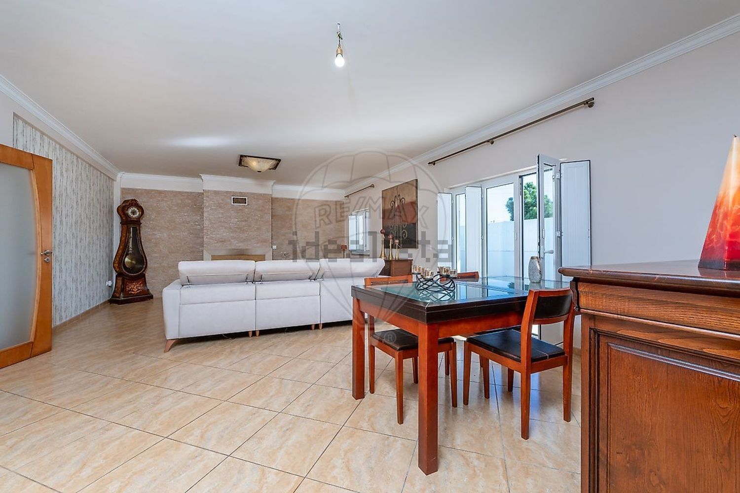 小楼房或独栋别墅出售在Rua do Rosmaninho - 客厅