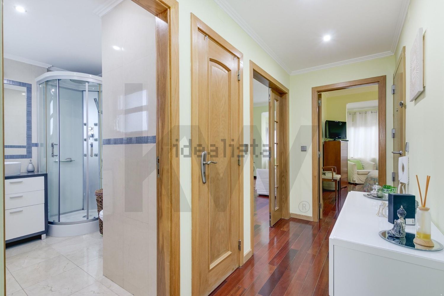 公寓 t1出售在Santa Iria de Azoia - São João da Talha - Bobadela - 过道