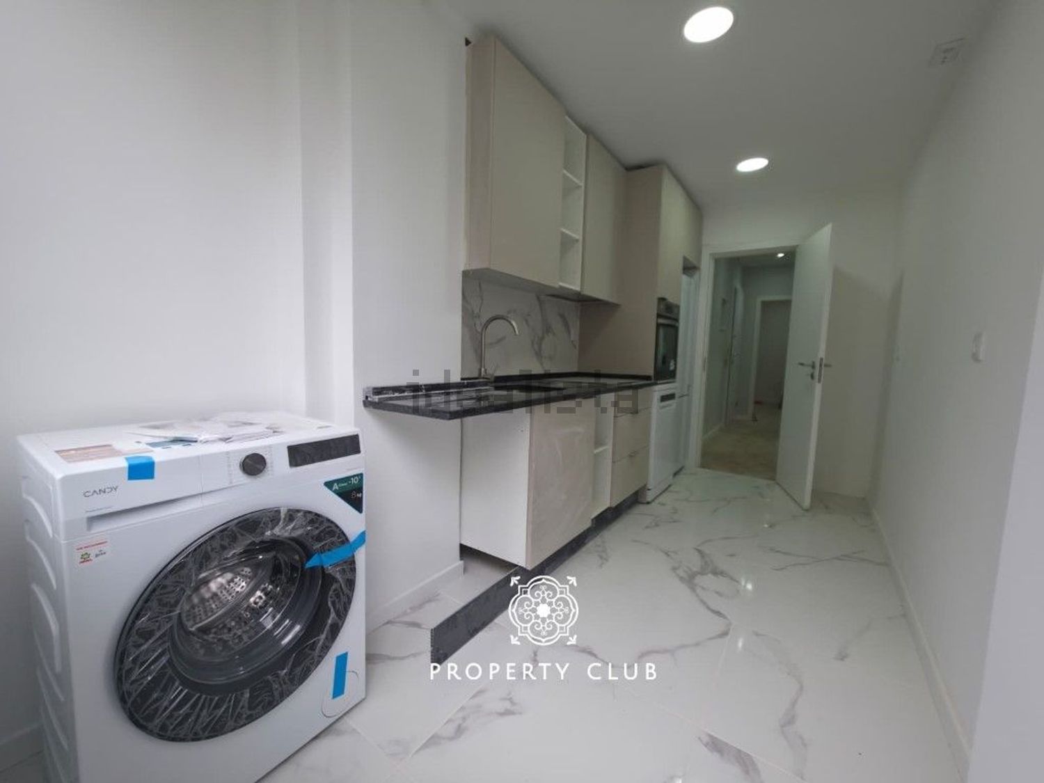 公寓 t3出售在Avenida Comandante Luís António da Silva - 厨房