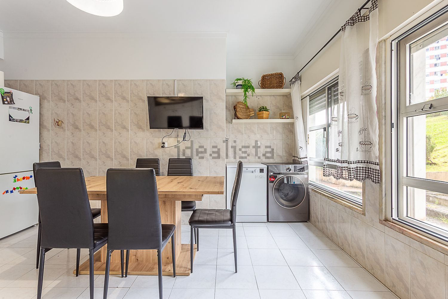 出租公寓 t2在Praça Arquimedes Silva Santos - 厨房