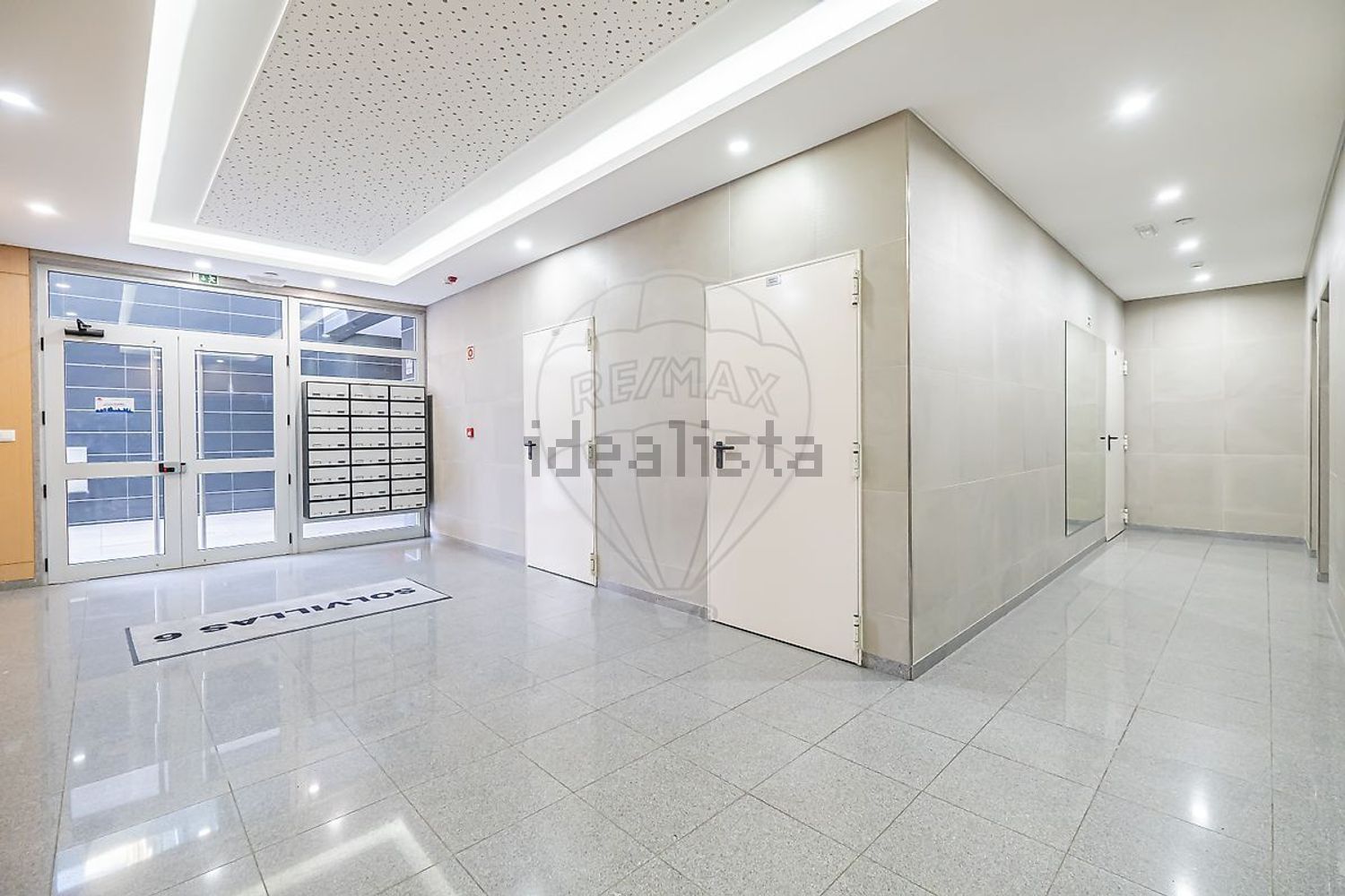 公寓 t3出售在Rua 25 de Abril de 1974 - 居住