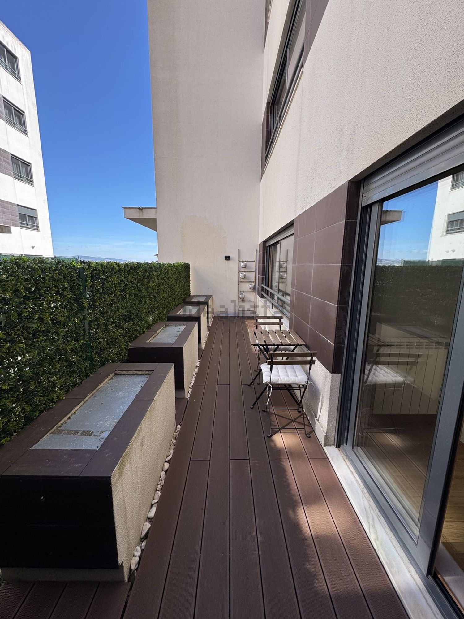 出租公寓 t2在Santo António dos Cavaleiros e Frielas - 阳台