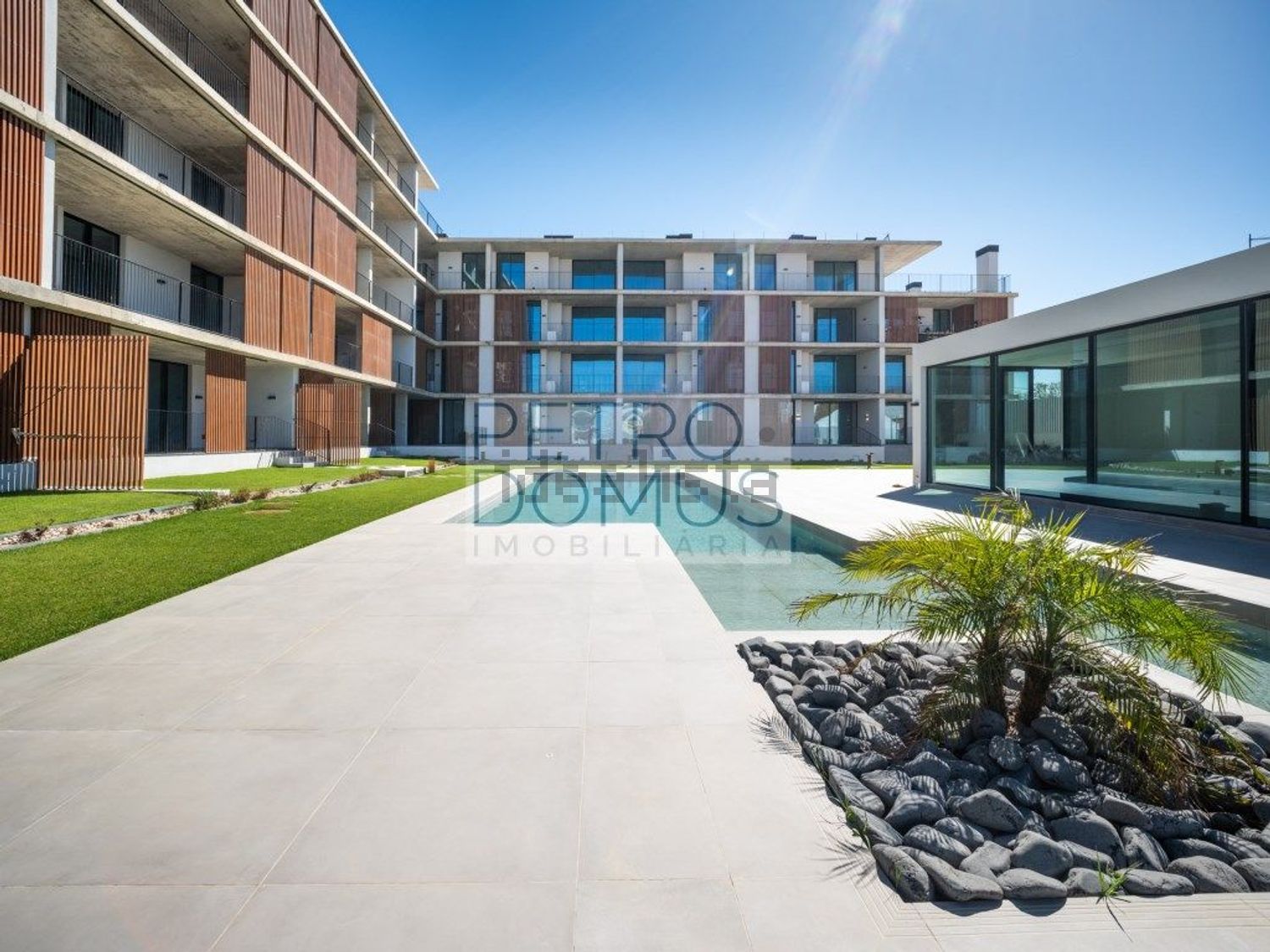 公寓 t2出售在Rua Padre Francisco António Ferreira - 游泳池