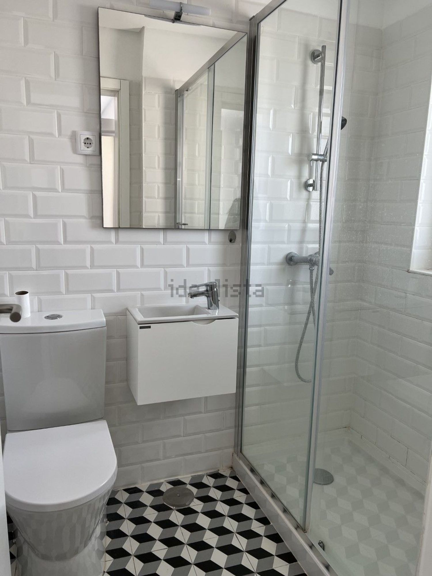 出租公寓 t1Poeta do Bocage, 33 - 卫生间