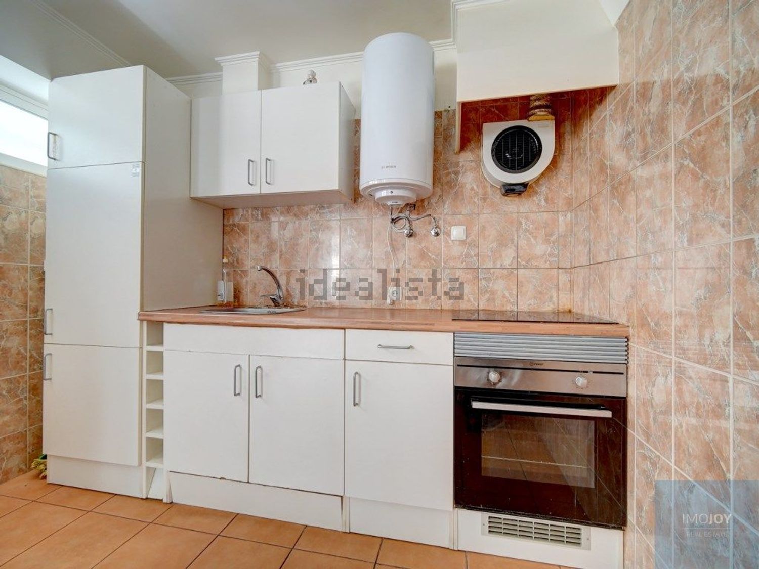 公寓 t3出售在Rua Adães Bermudes, 250 - 厨房