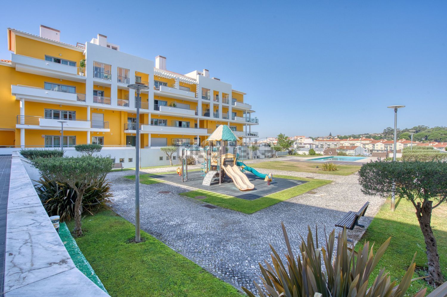 复式公寓出售在Rua dos Eucaliptos, 2 - 共同区域