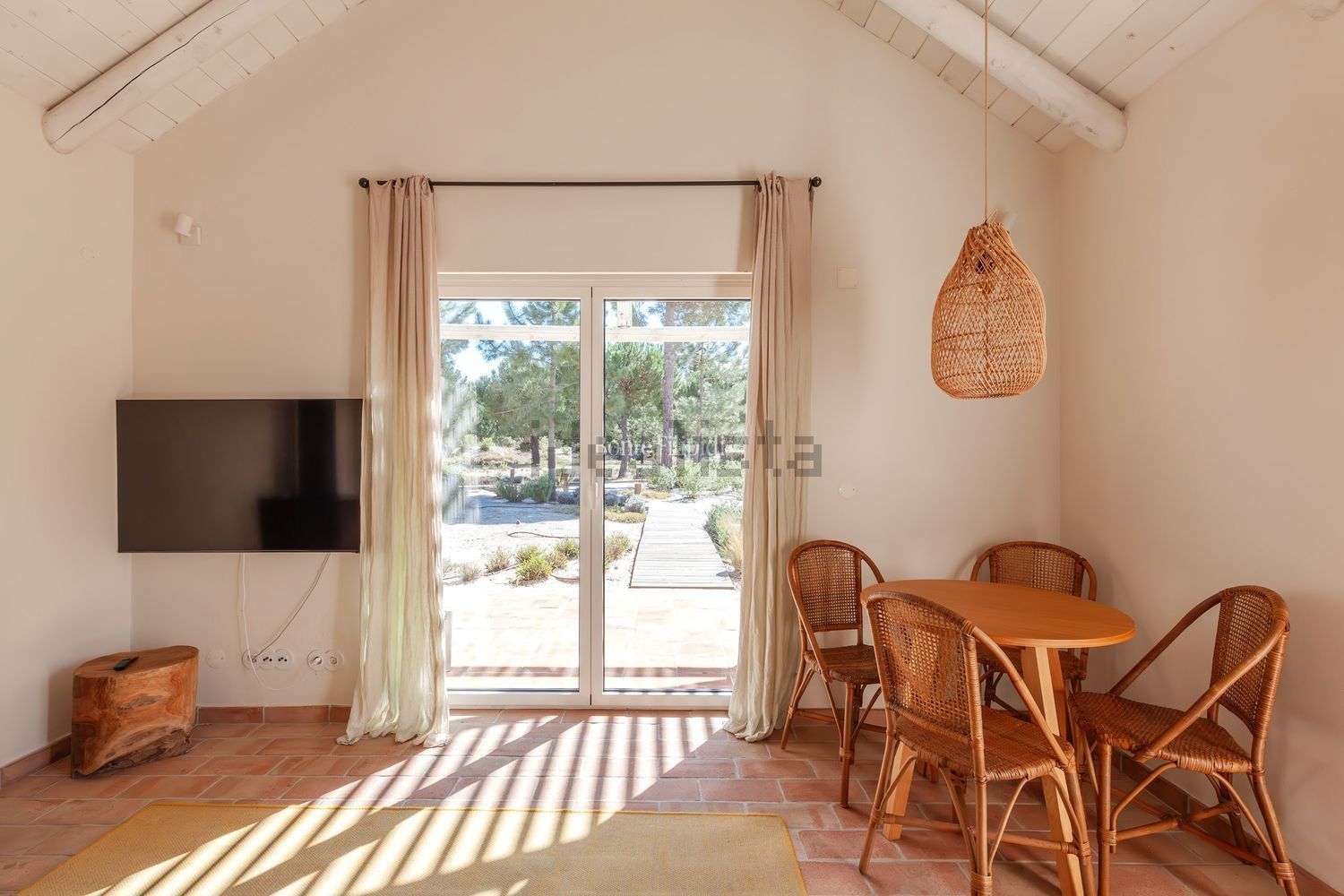 小楼房或独栋别墅出售N261-1, Estrada das Bicas - Authentic Bicas - 客厅