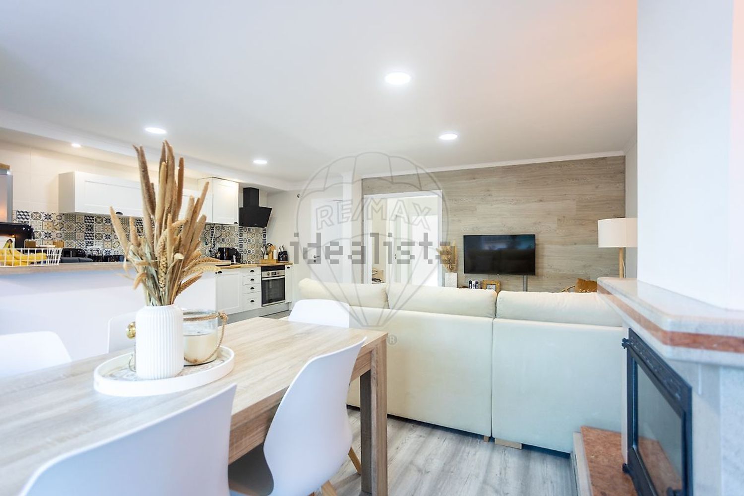 公寓 t2出售在Rua da Fonte Velha - 客厅