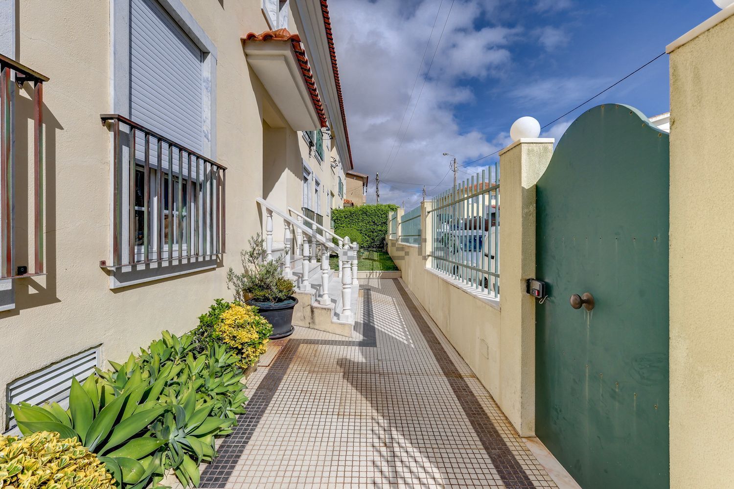 公寓 t2出售在Rua Prior Crato, 40 - 外立面