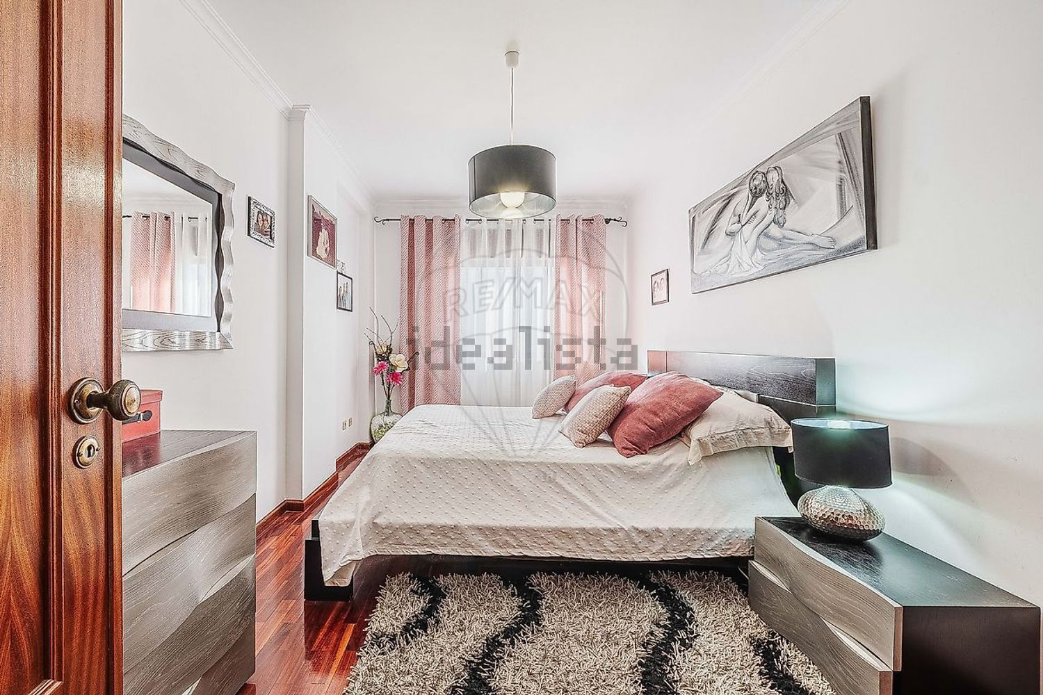 公寓 t3出售在Rua José Régio - 卧室