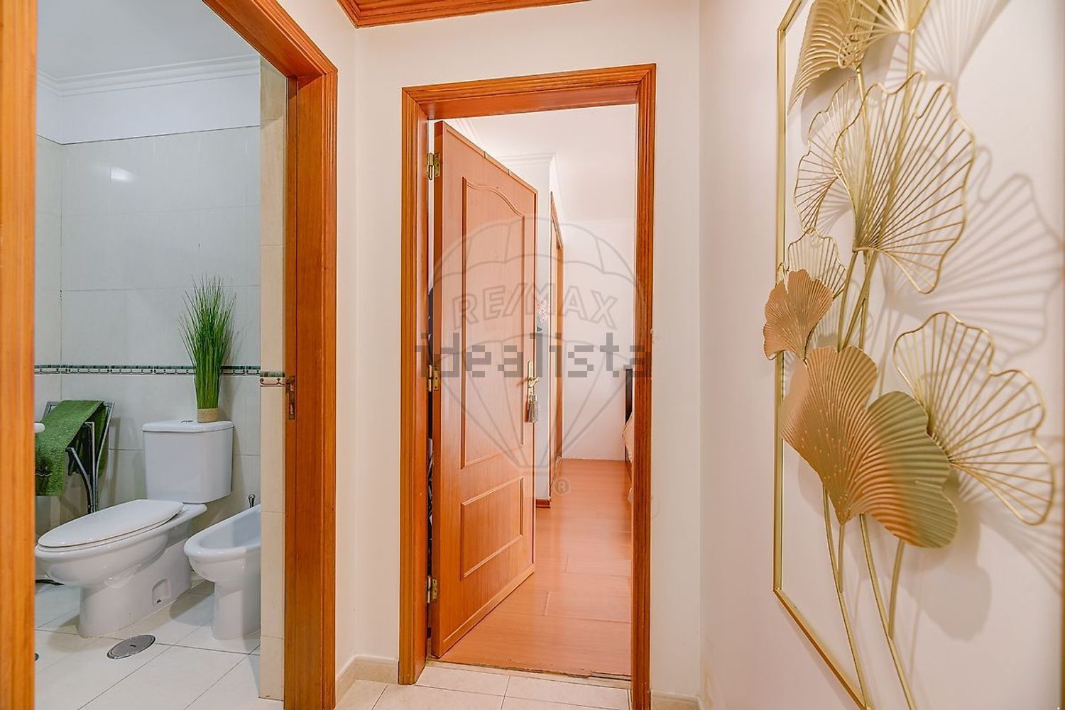 公寓 t3出售在Rua Maria Pia - 过道