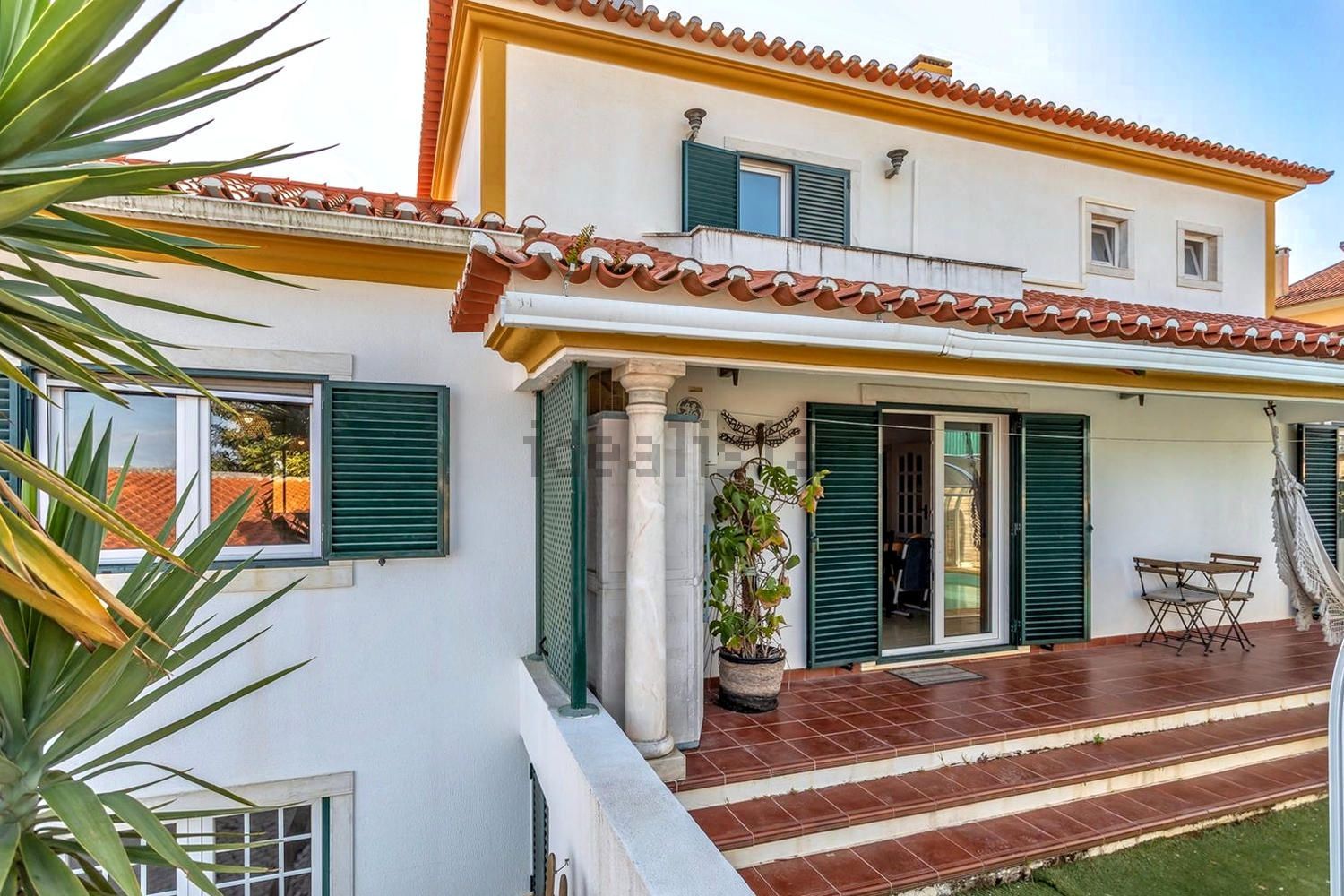 小楼房或独栋别墅出售在Rua dos Pintassilgos, 3 - 外立面