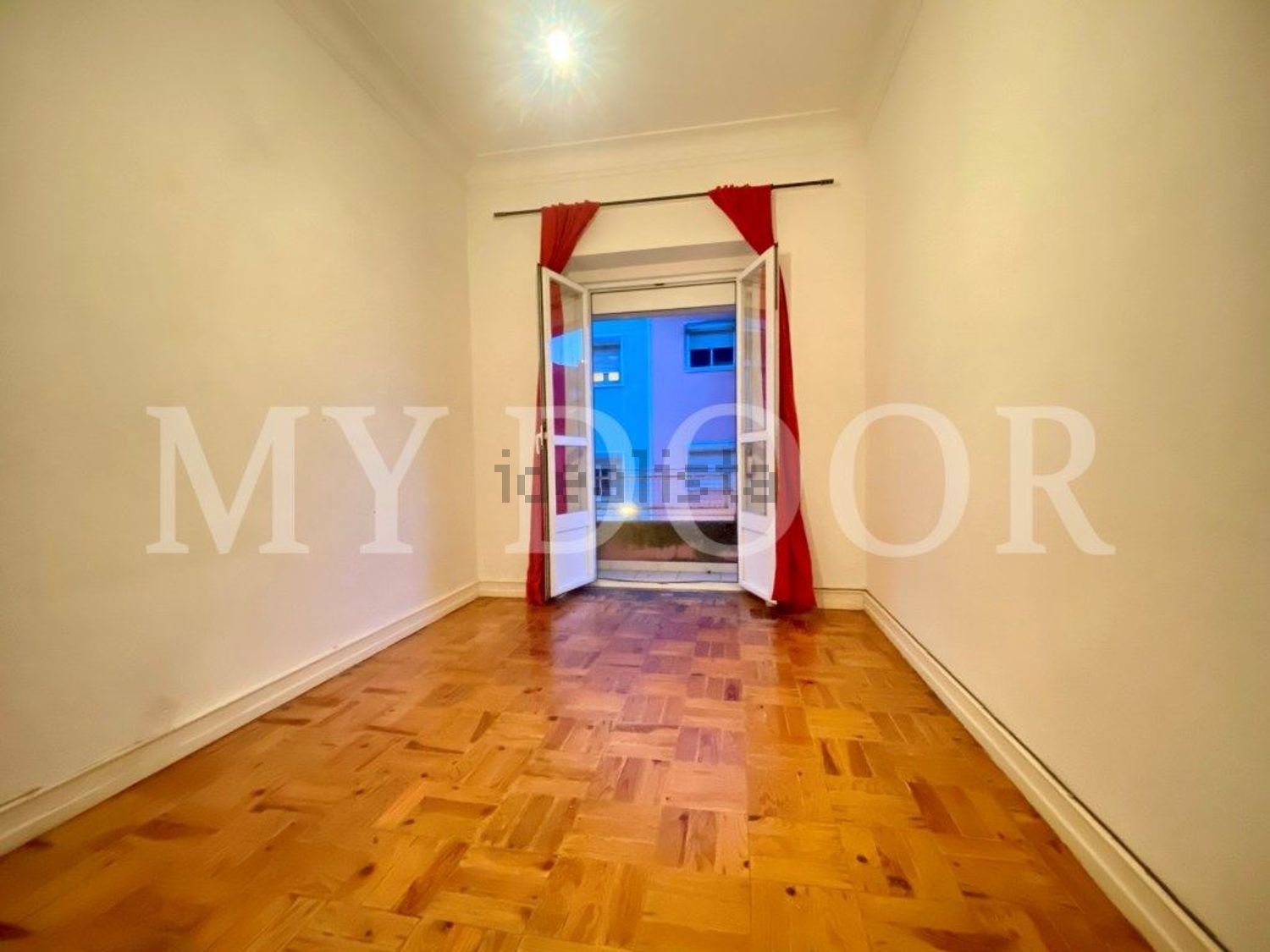 公寓 t1出售在Moscavide e Portela - 照片