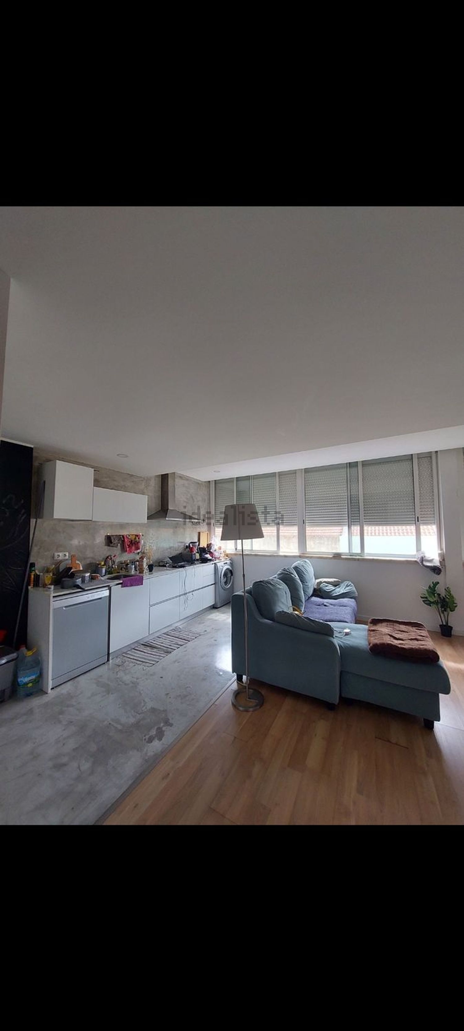 出租房间在Rua das Mirandas lote a - 客厅