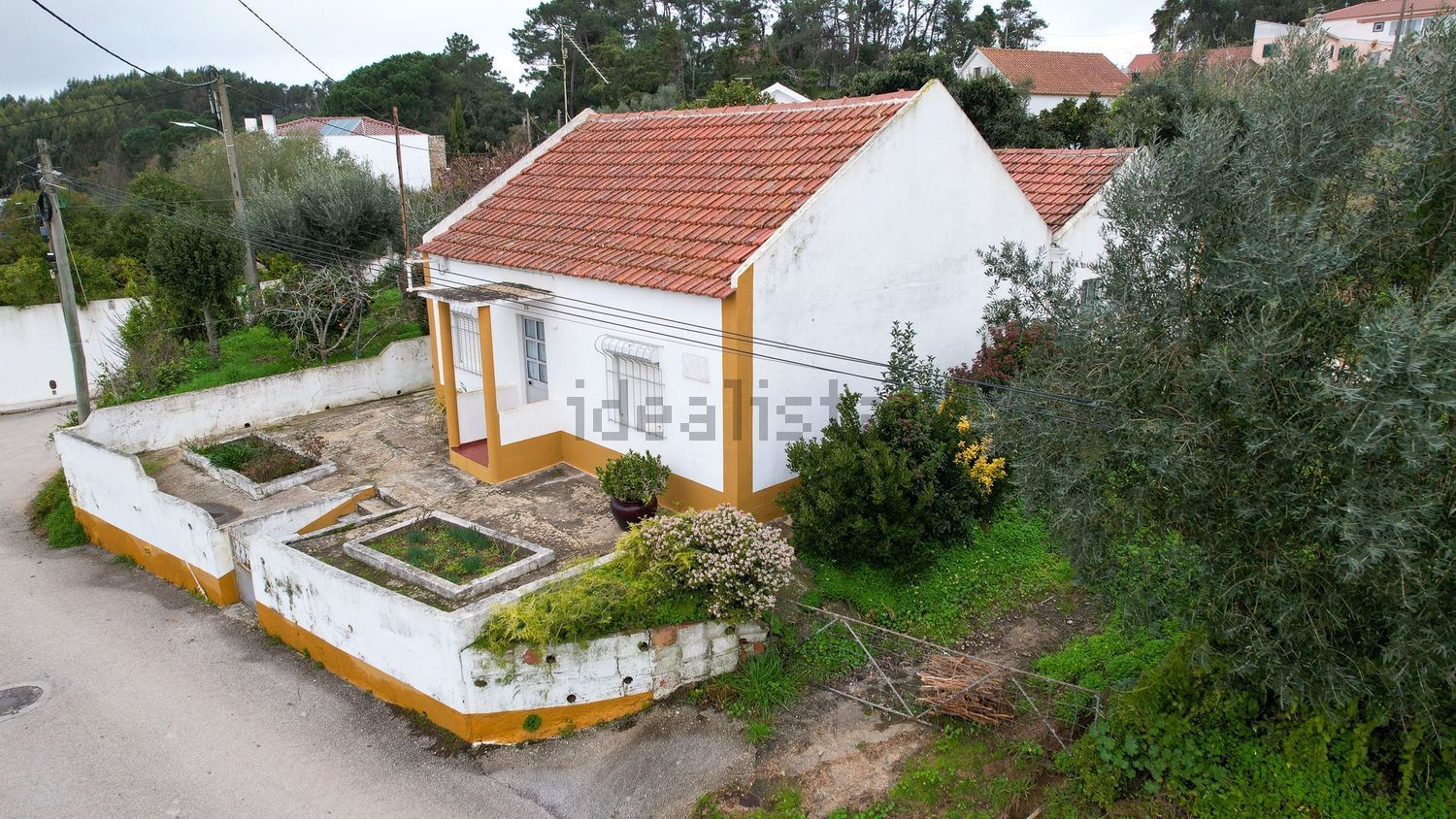 小楼房或独栋别墅出售在Rua Carreira da Corsa, 28 - 外立面