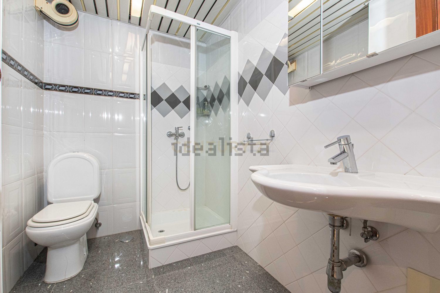 出租公寓 t4在Moscavide e Portela - 卫生间