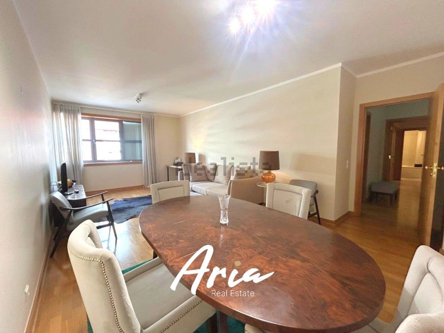 出租公寓 t2在Rua Cidade de Bolama - 餐厅