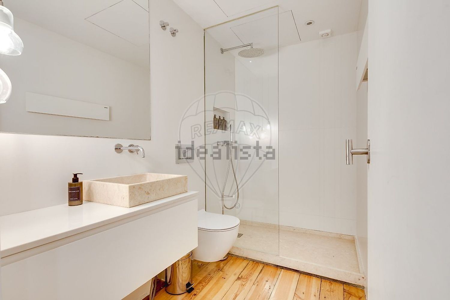 公寓 t2出售在Rua da Atalaia, 68 - 卫生间