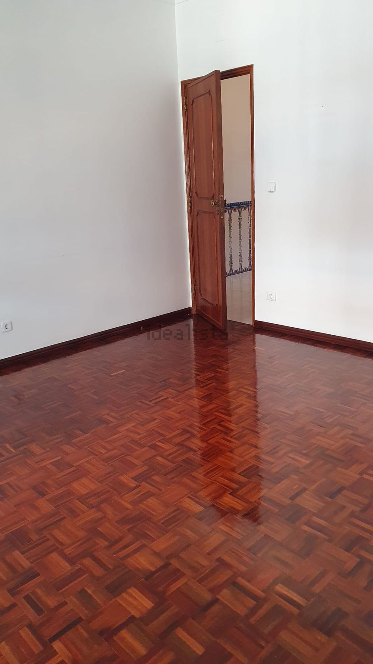 公寓 t3出售在Rua Barbosa Du Bocage, 3 - 4º.D - 居住