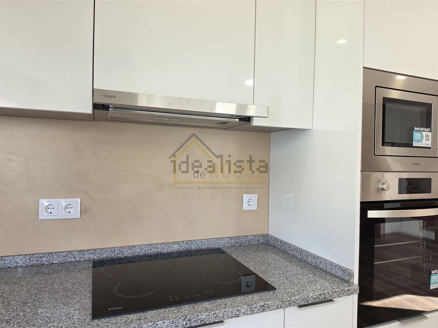 小楼房或独栋别墅出售在Rua da Cerda - 厨房