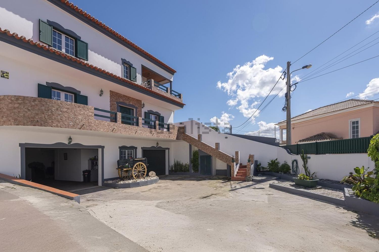 小楼房或独栋别墅出售在Avenida dos Clérigos - 外立面