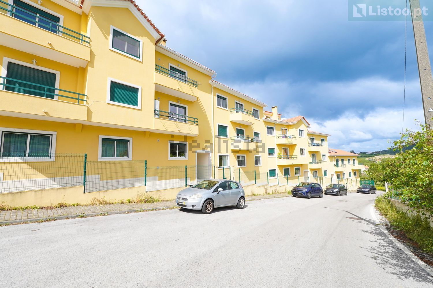 公寓 t3出售在Rua da Urmeirada - 视线