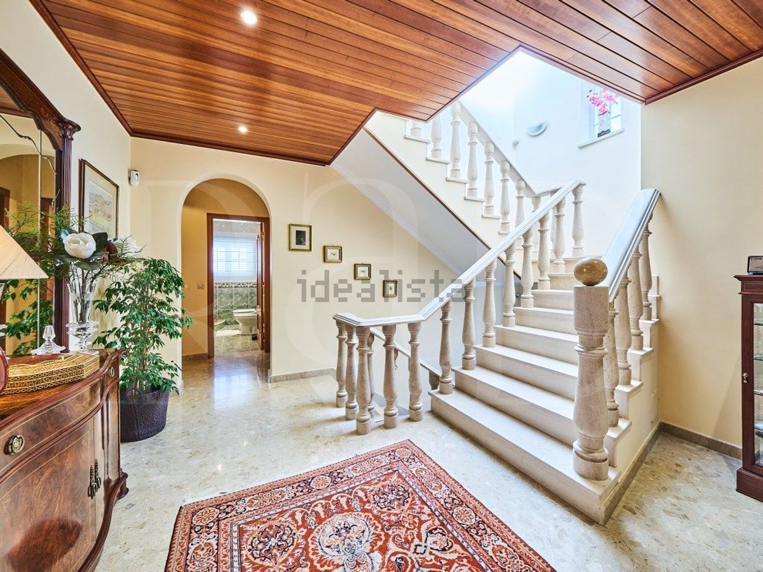 小楼房或独栋别墅出售在Rua Bartolomeu Perestelo, 189 - 详情