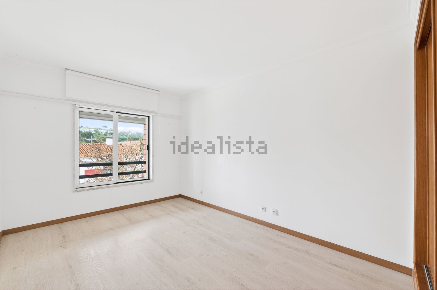 公寓 t3出售在Rua Madre Maria Clara, 31 - 居住