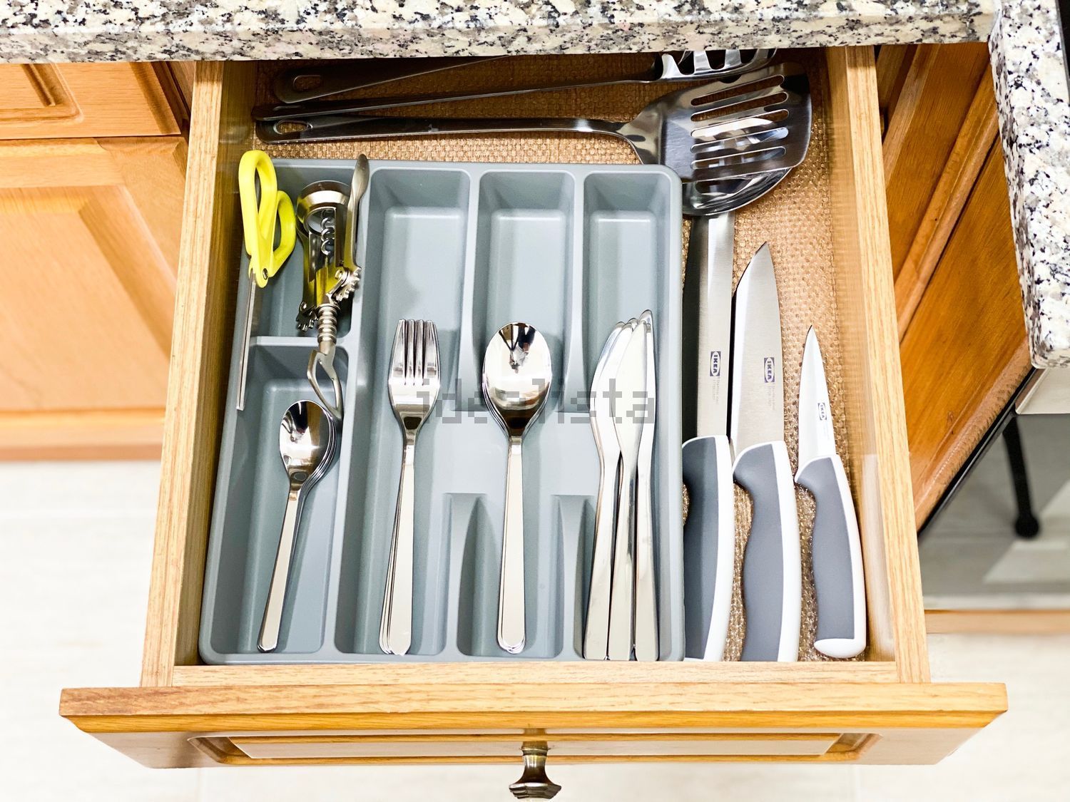 出租房间在Rua Elias Garcia, 160 - 照片