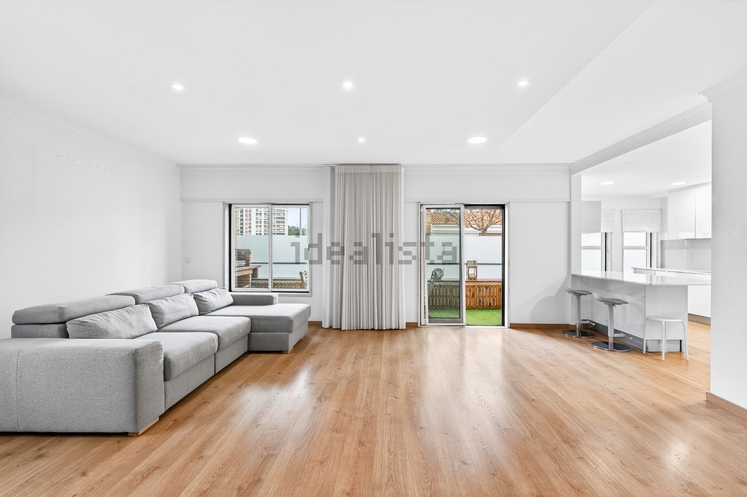 公寓 t3出售在Rua Madre Maria Clara, 31 - 客厅