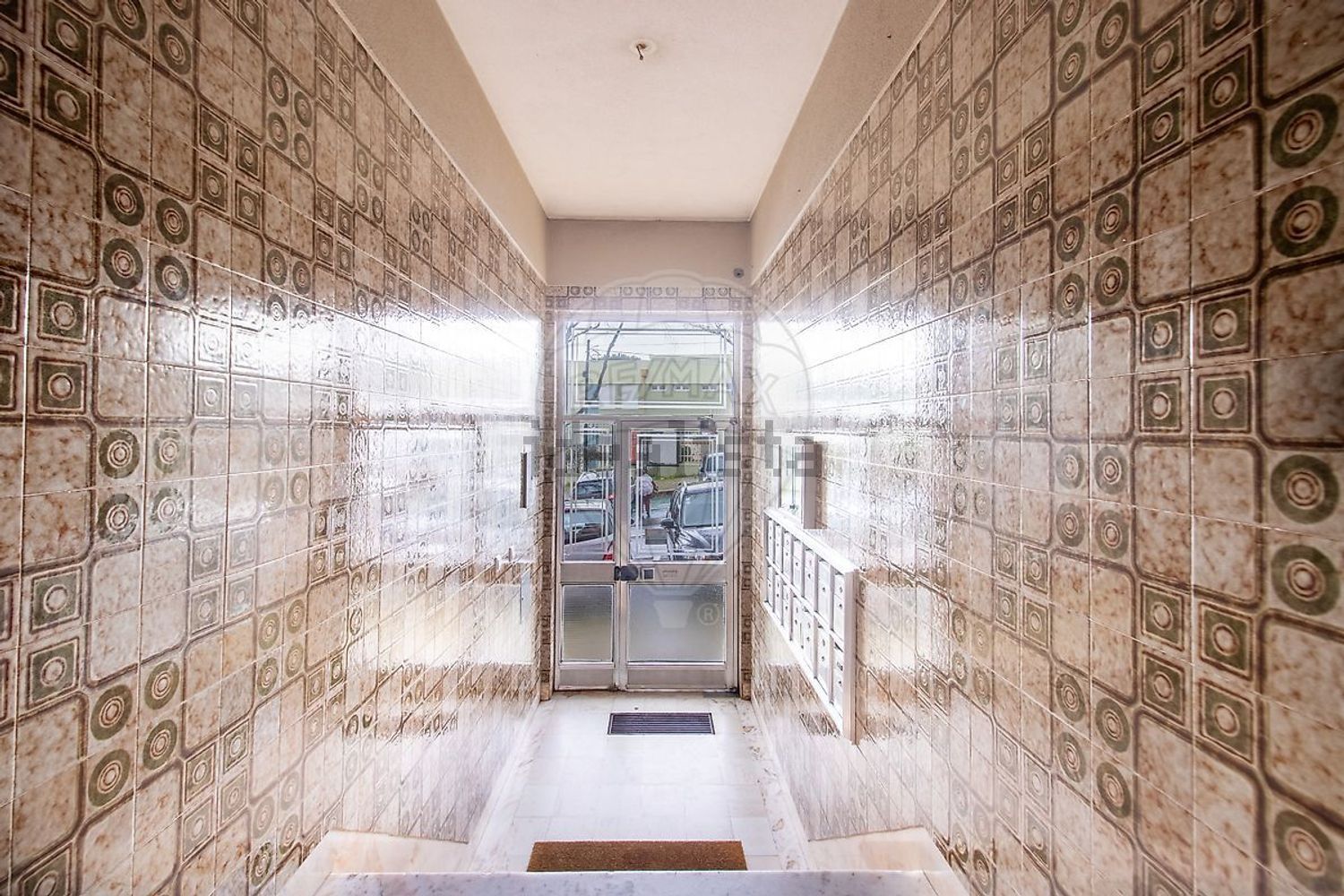 公寓 t2出售在Rua António Nobre - 过道