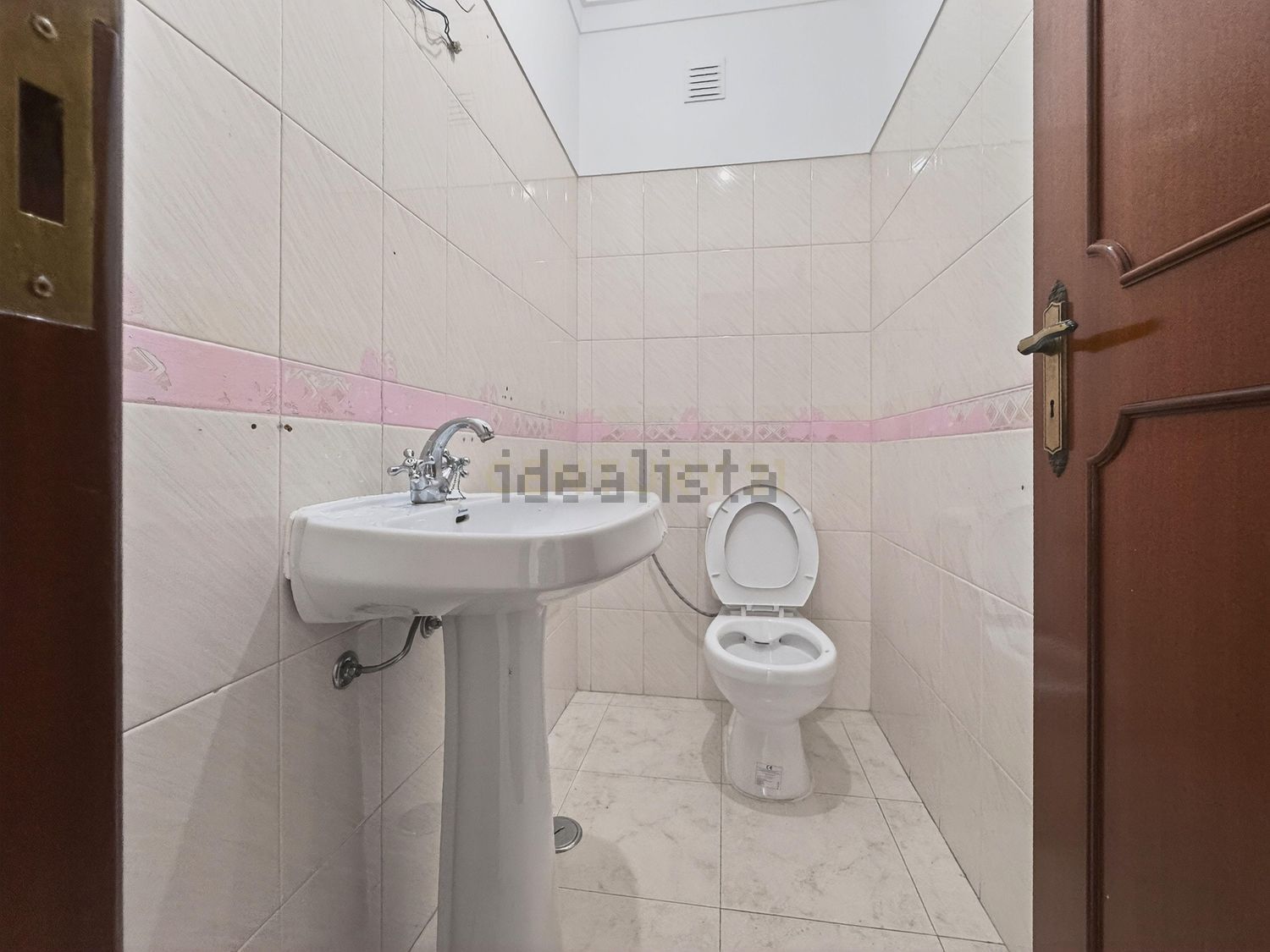 出租公寓 t3在Rua Rodrigues Lapa, 14 - 卫生间