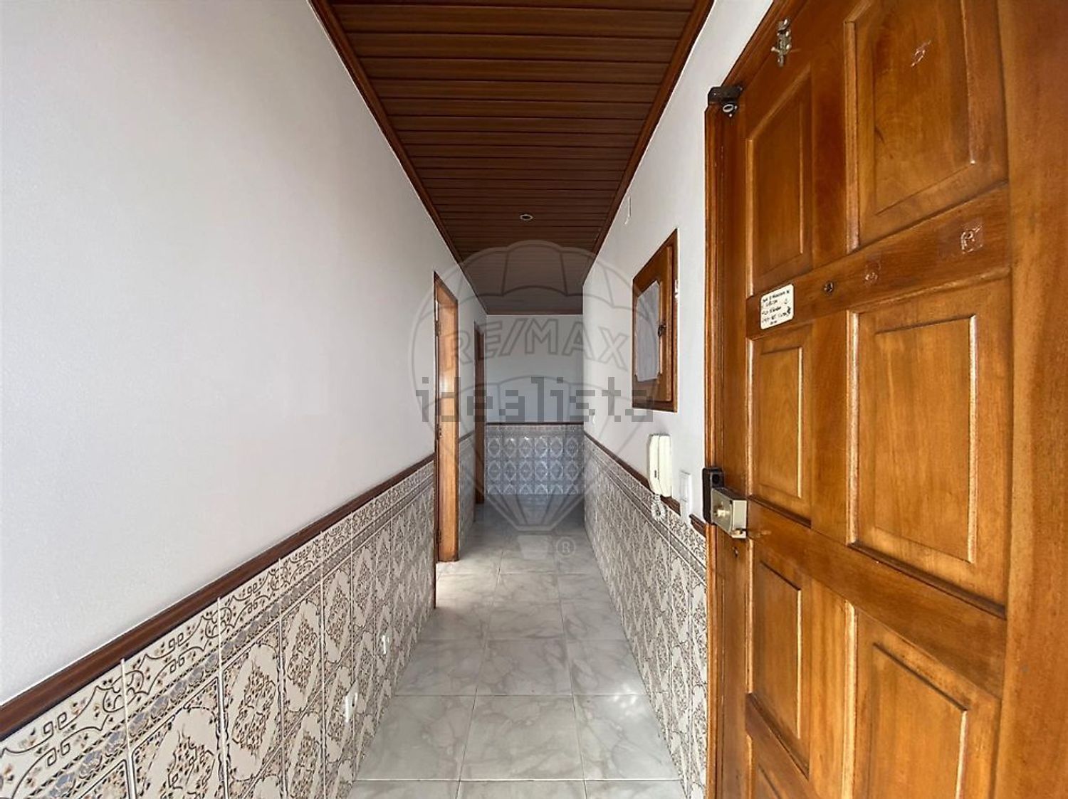 公寓 t3出售在Rua Dom Francisco de Almeida - 过道