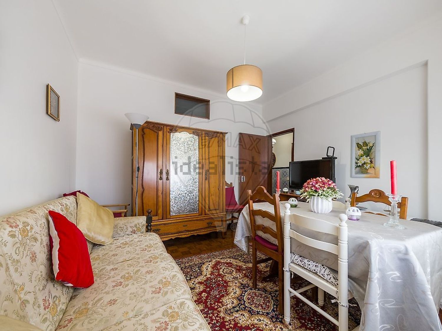 公寓 t2出售在Rua Infante Dom Henrique - 客厅