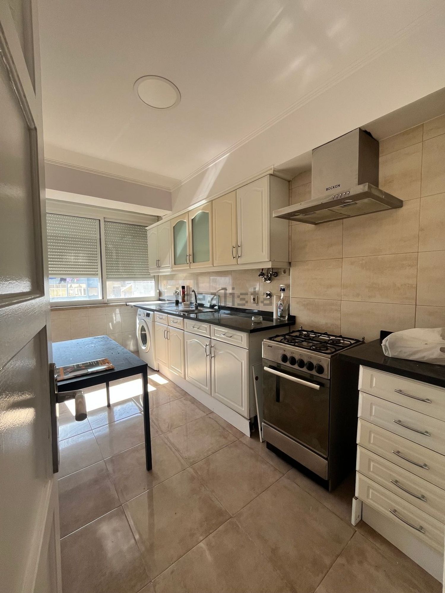 出租公寓 t2在Rua Pedro Franco, 9 - 厨房