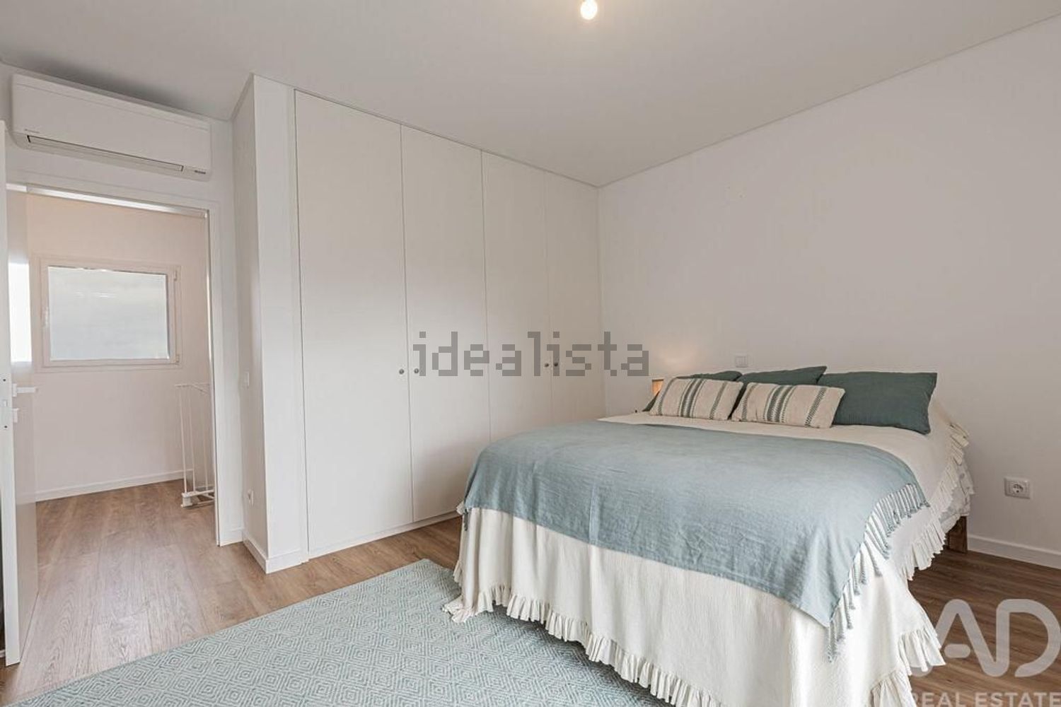 小楼房或独栋别墅出售在Santo Isidoro - 卧室