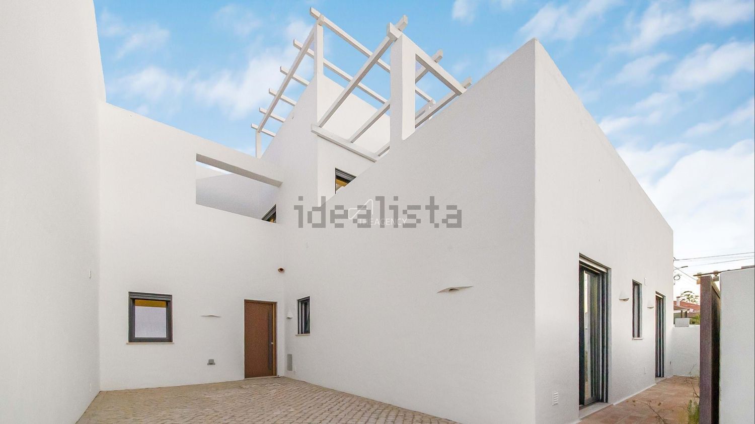 双拼别墅出售在Rua 1º de Maio - 照片