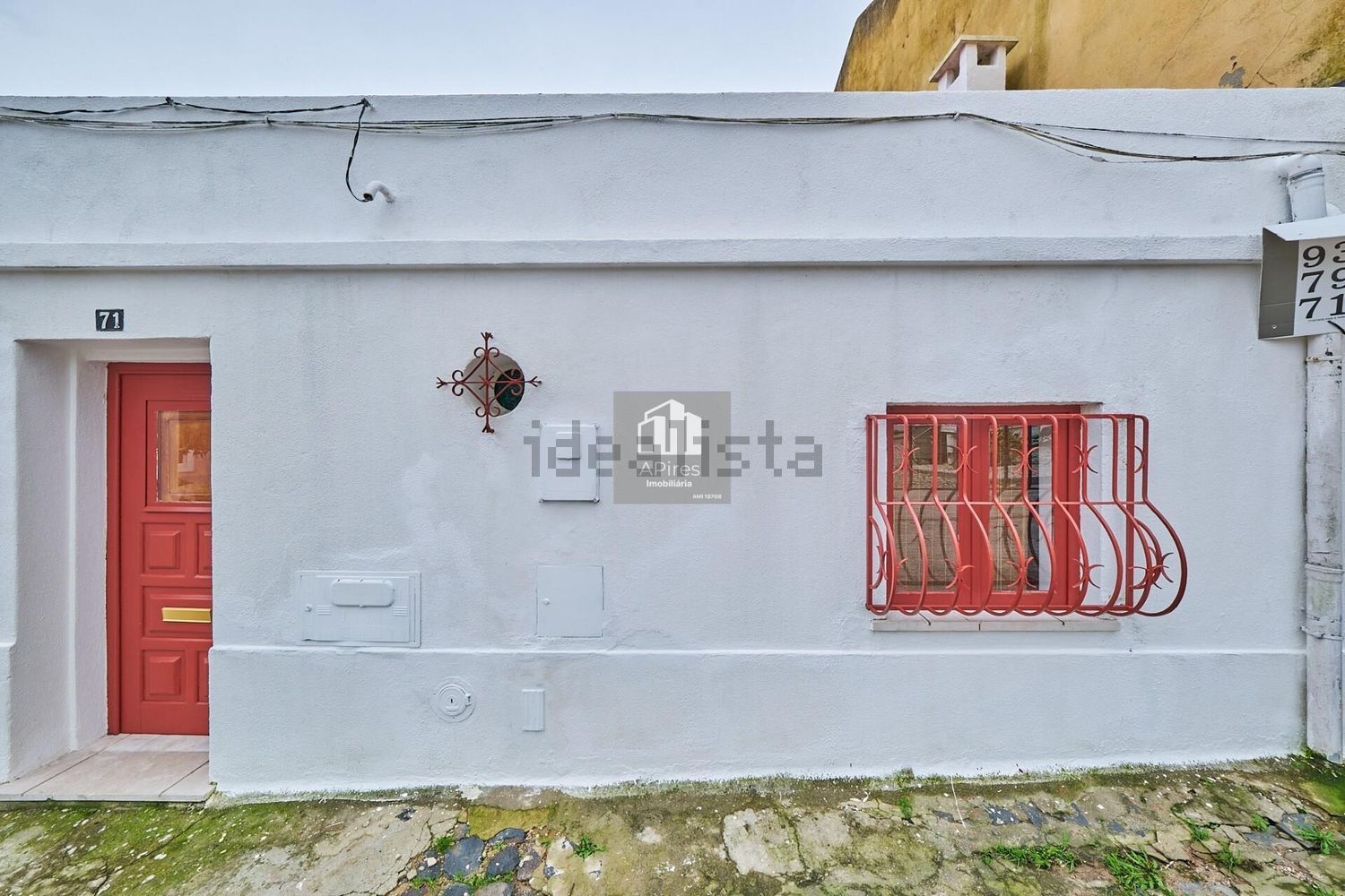 小楼房或别墅出售在Rua 5 de Outubro s/n - 外立面