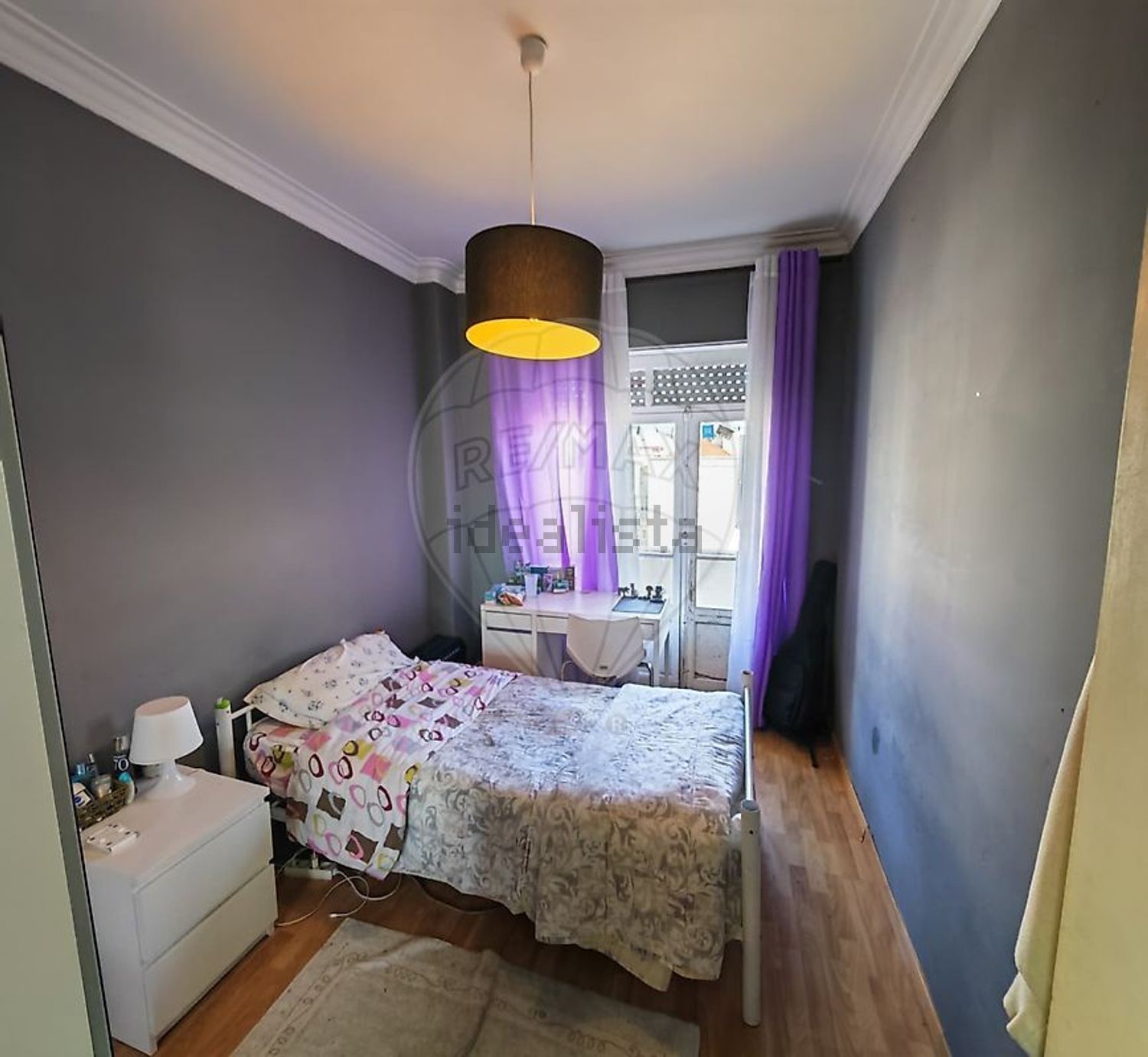 公寓 t2出售在Rua Doutor Mascarenhas de Melo - 卧室