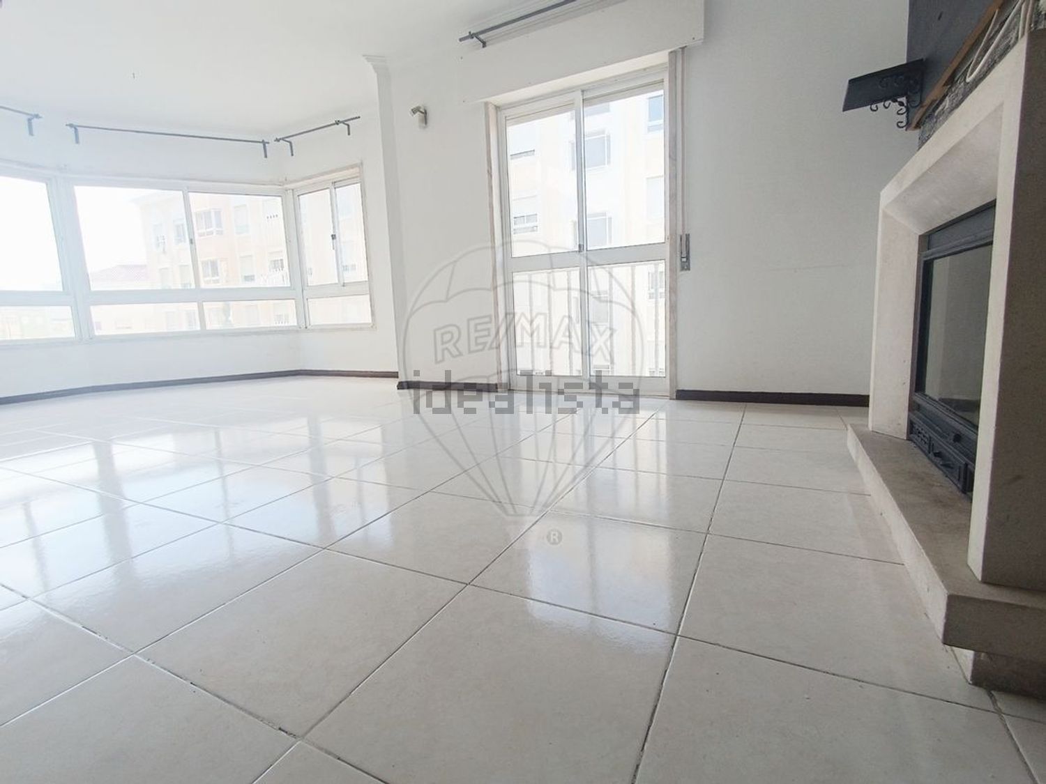 公寓 t2出售在Avenida Padre Alberto Neto - 居住