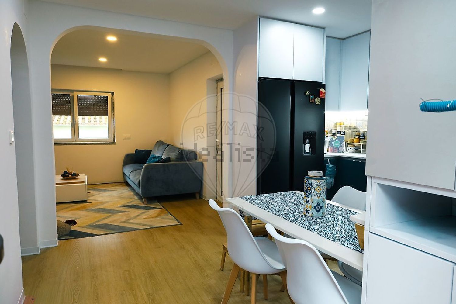 小楼房或独栋别墅出售在Dois Portos e Runa - 客厅