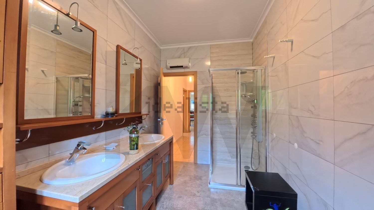 出租小楼房或别墅在Paz - Salgados - 卫生间