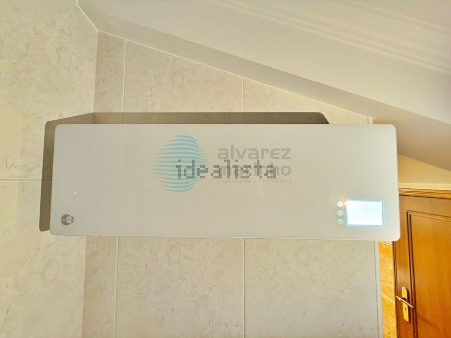 小楼房或独栋别墅出售在Rua 1° de Maio, 3 - 照片