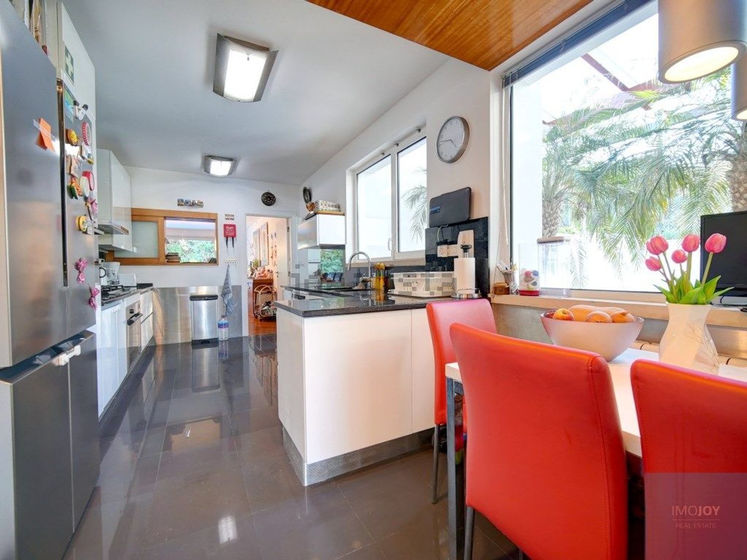 出租小楼房或独栋别墅在Rua Mato da Mina, 41 - 厨房