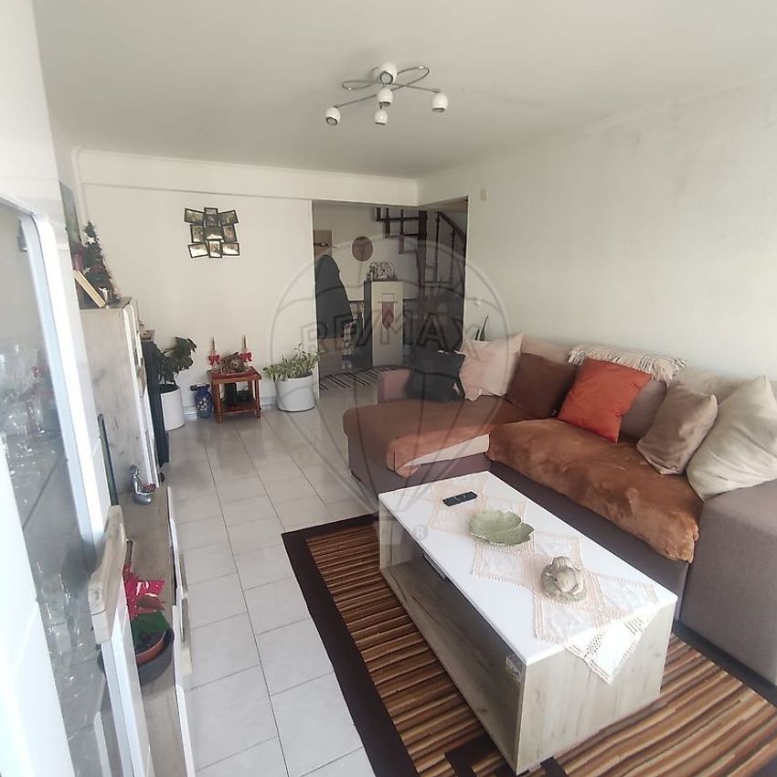 公寓 t2出售在Largo Dom Manuel Primeiro