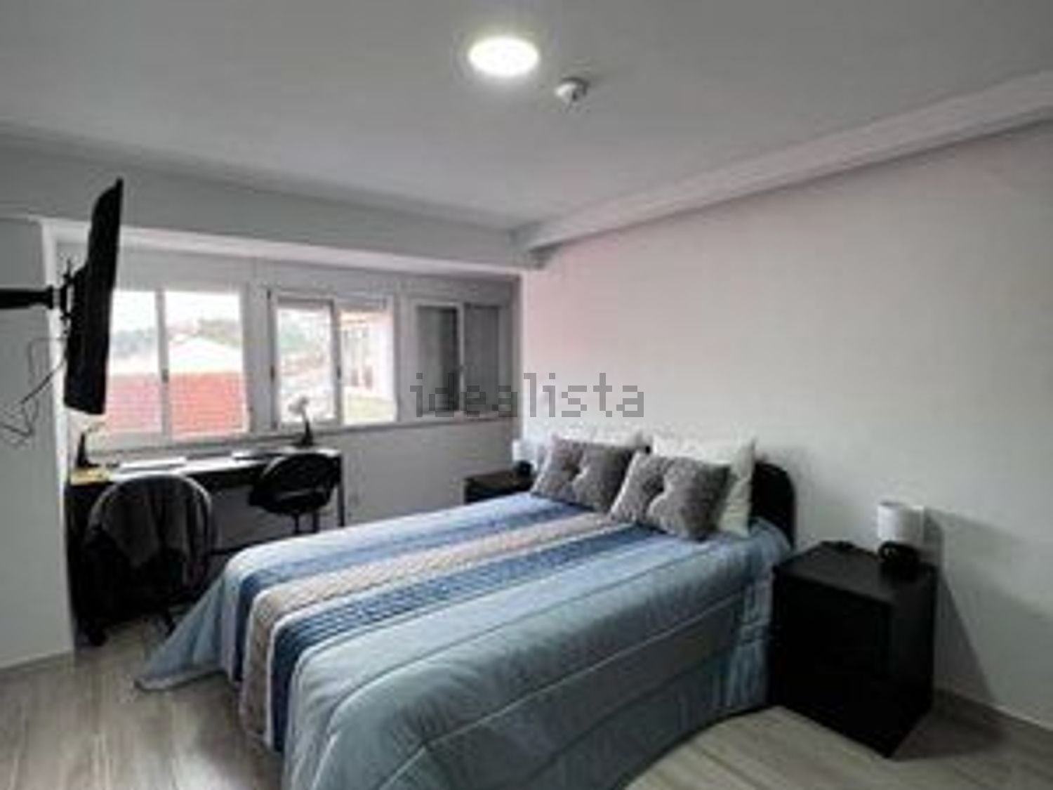 出租房间在Rua José da Silva Mendes - 卧室