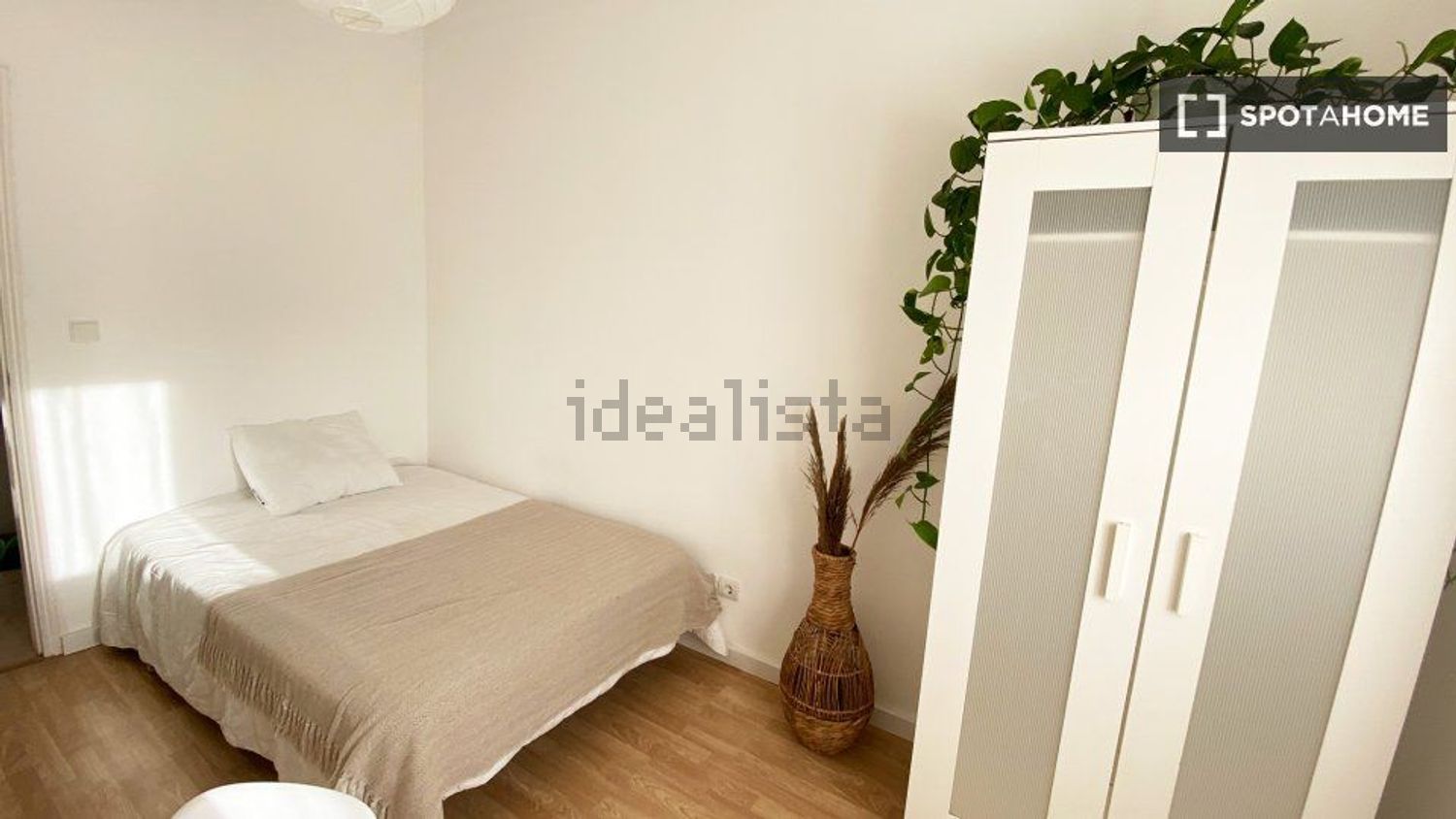 出租房间在Rua Francisco Foreiro - 卧室