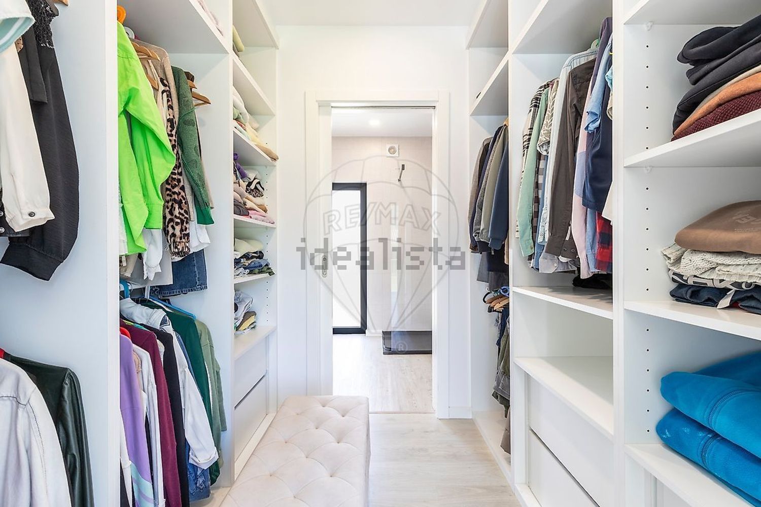 小楼房或独栋别墅出售在Praceta Da Lapa - 试衣间