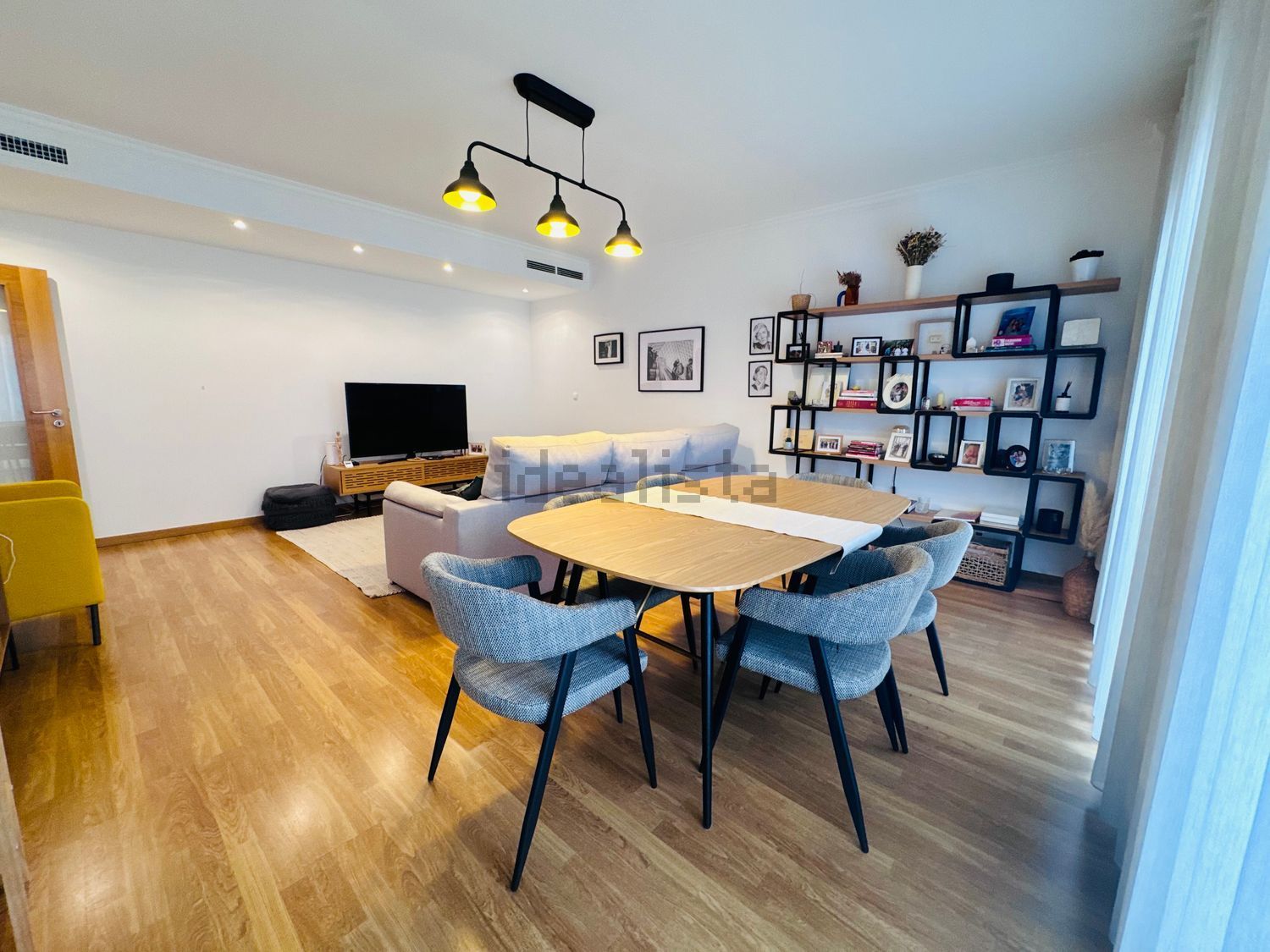 公寓 t3出售在Rua Júlio Conceição Sousa, 12 - 客厅