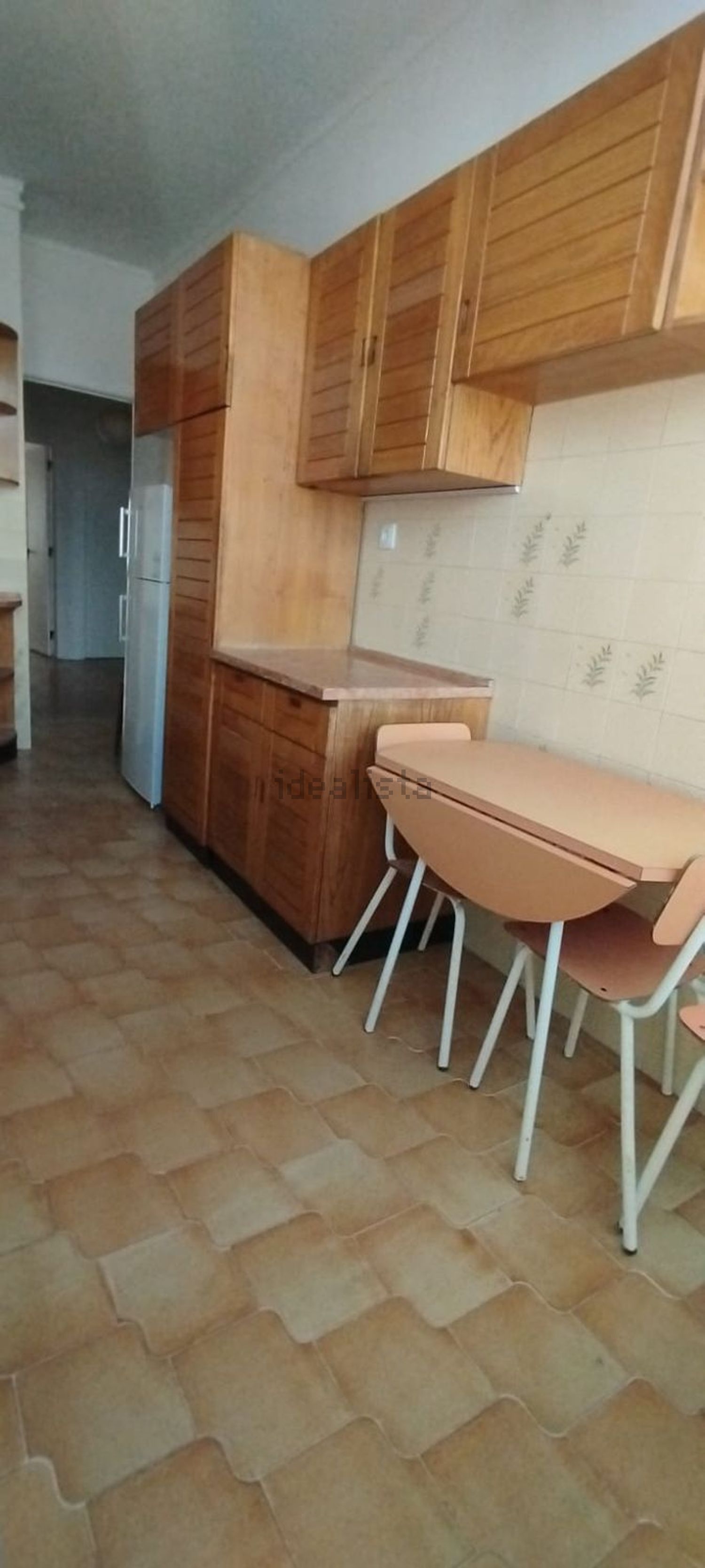 出租公寓 t2在Rua Engenheiro Quartin Graça, 27 - 客厅